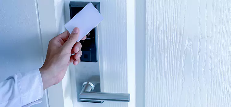 Why Choose Us for Your Keycard Lock Installation in Carignan, QC?