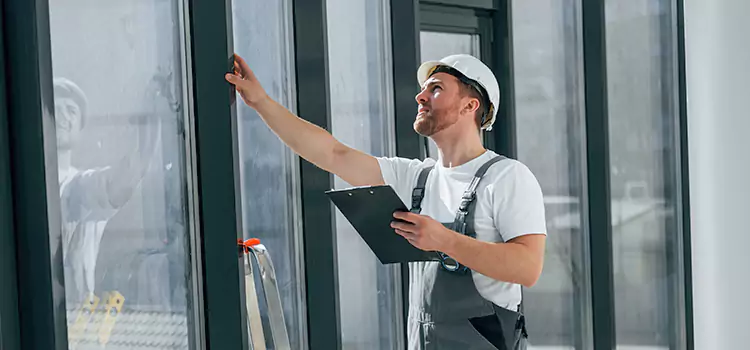 Comprehensive Solutions for Your Sticking Doors in Carignan, QC