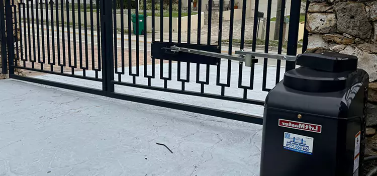 Seamless Installation and Support for Your New Gate in Carignan, QC