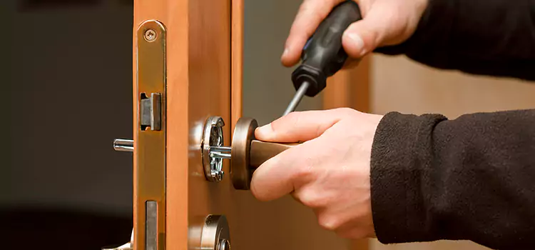 Semi Truck Locksmith Carignan